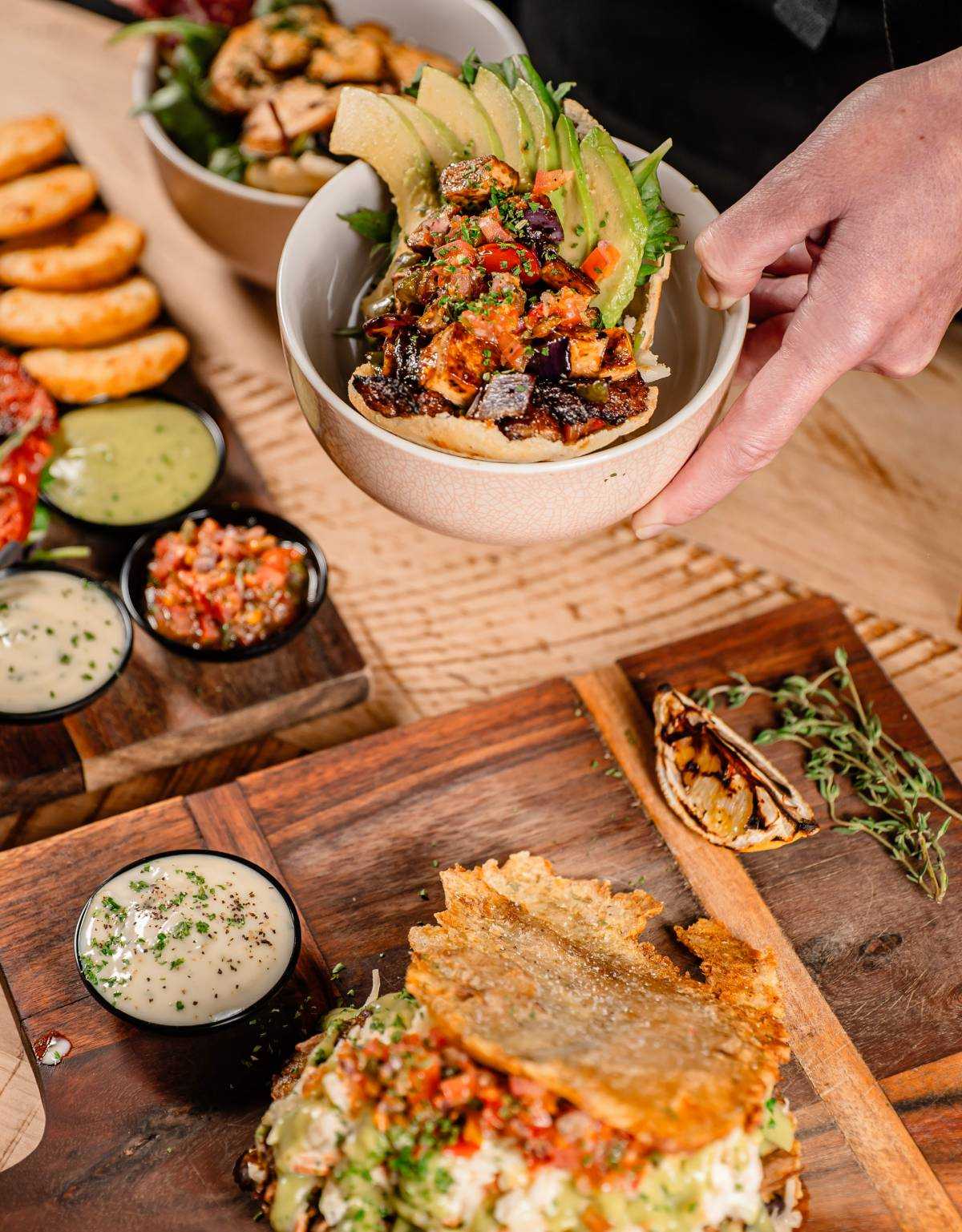 Olas Arepas - Catering